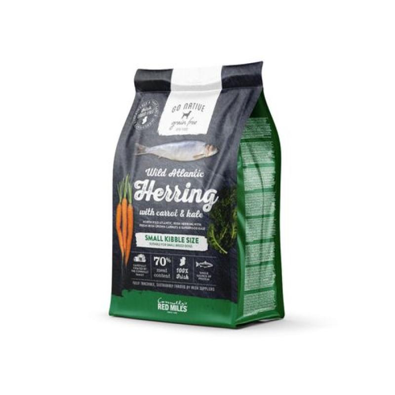 Go Native Small Breed Herring with Carrot and Kale 4kg obsahuje až 70% masa ze sledě Go Native